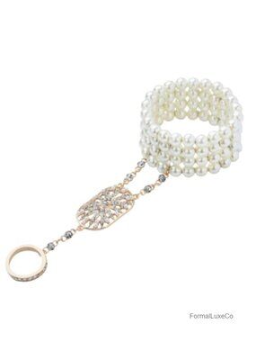 Vintage Gold Flapper Bracelet Faux Pearl Rhinestone Stretch Link Ring Charm